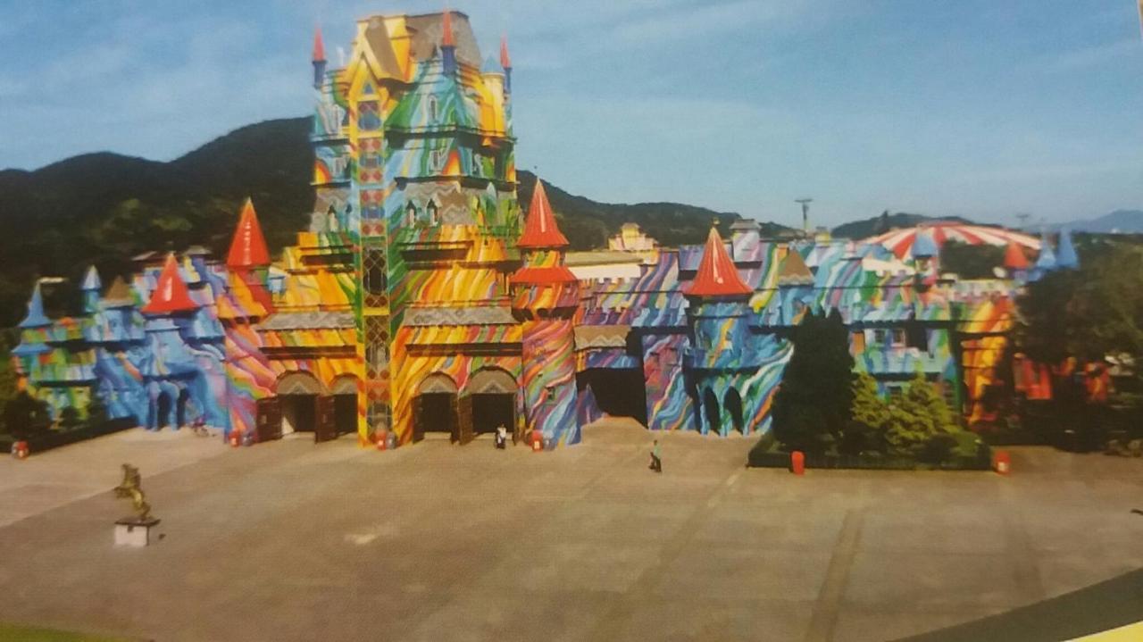 Casa Temporada Beto Carrero Villa Penha  Exteriör bild