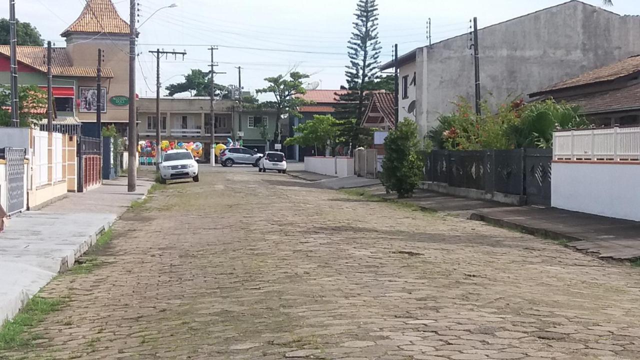 Casa Temporada Beto Carrero Villa Penha  Exteriör bild